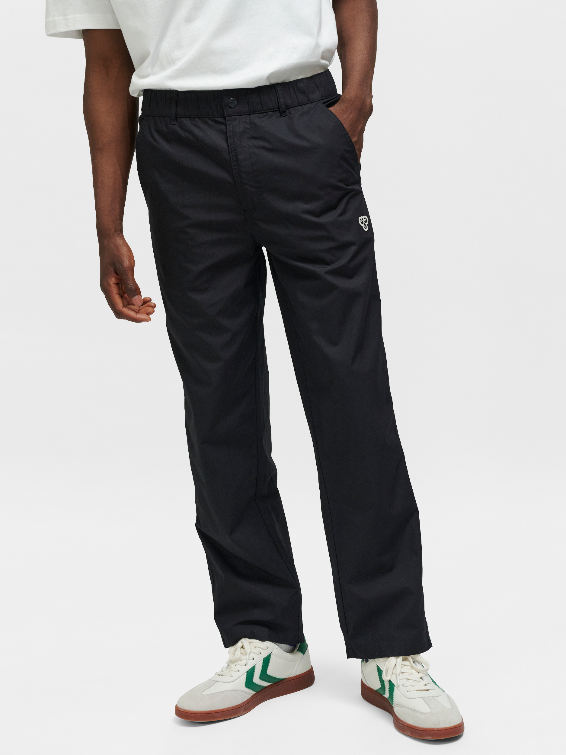 hummel CHINO PANT BEE - BLACK | hummel.net