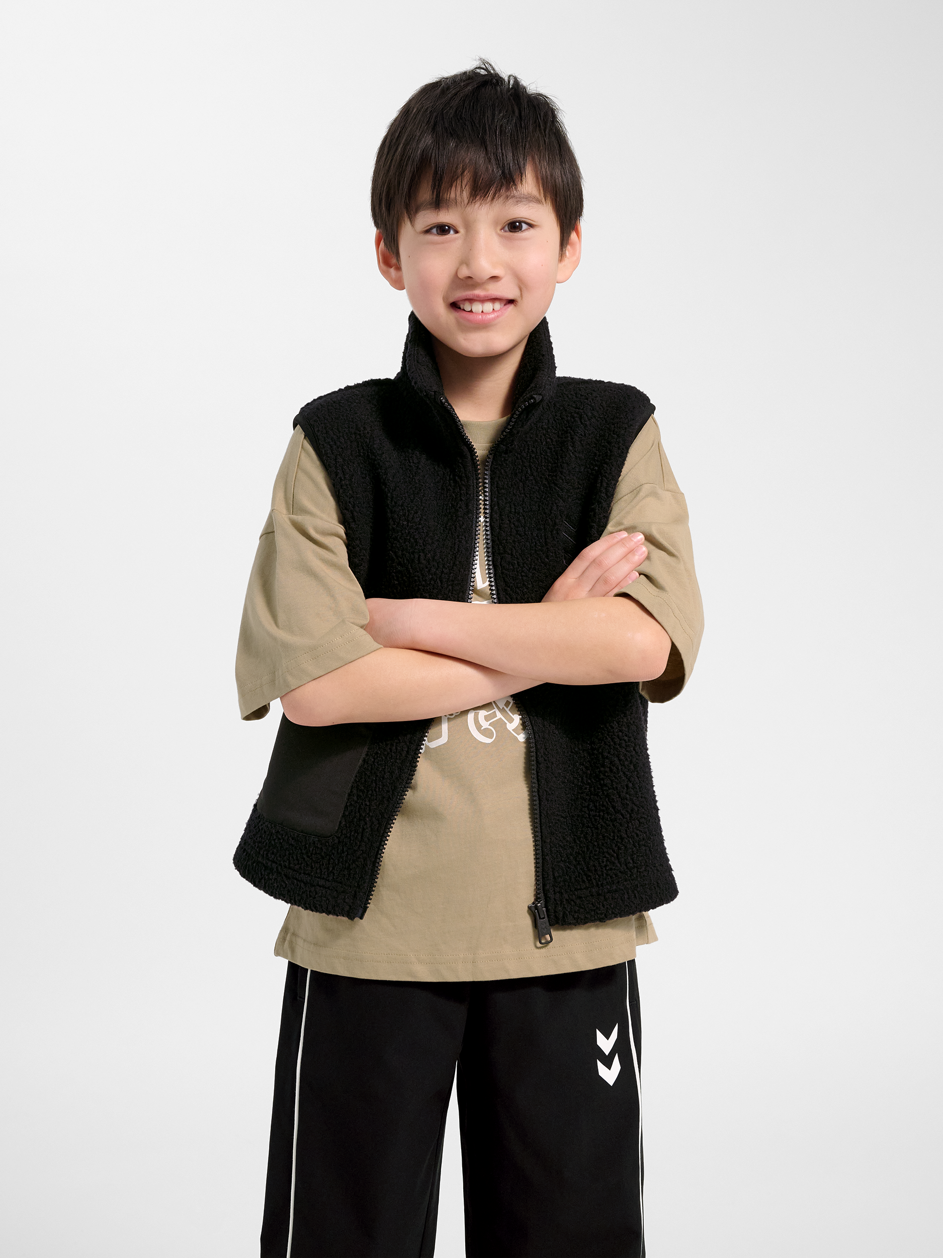 hummel JR MARTINI FLEECE ZIP VEST - BLACK BEAUTY | hummel.net