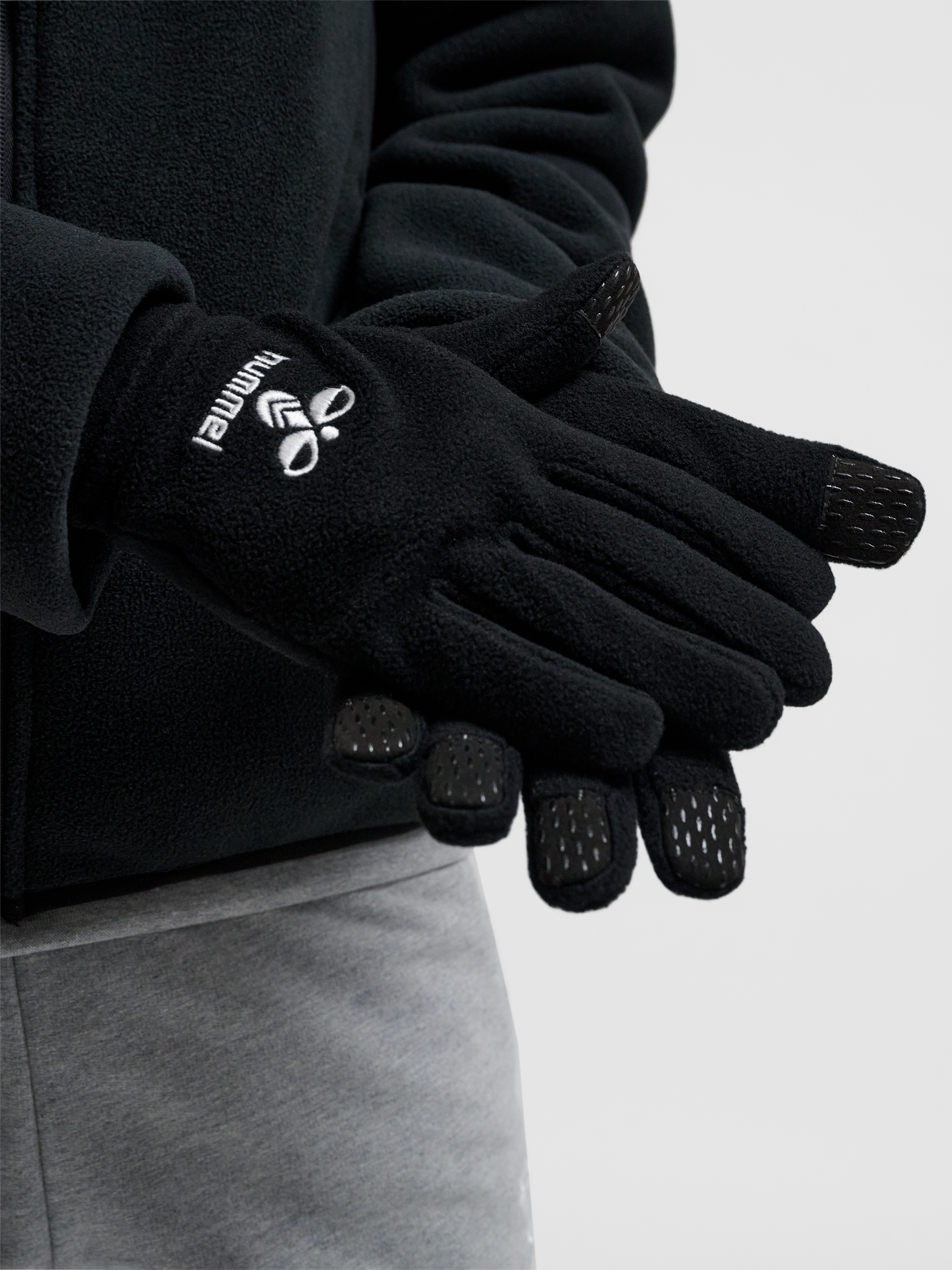 hummel FLEECE GLOVES - BLACK | hummel.net