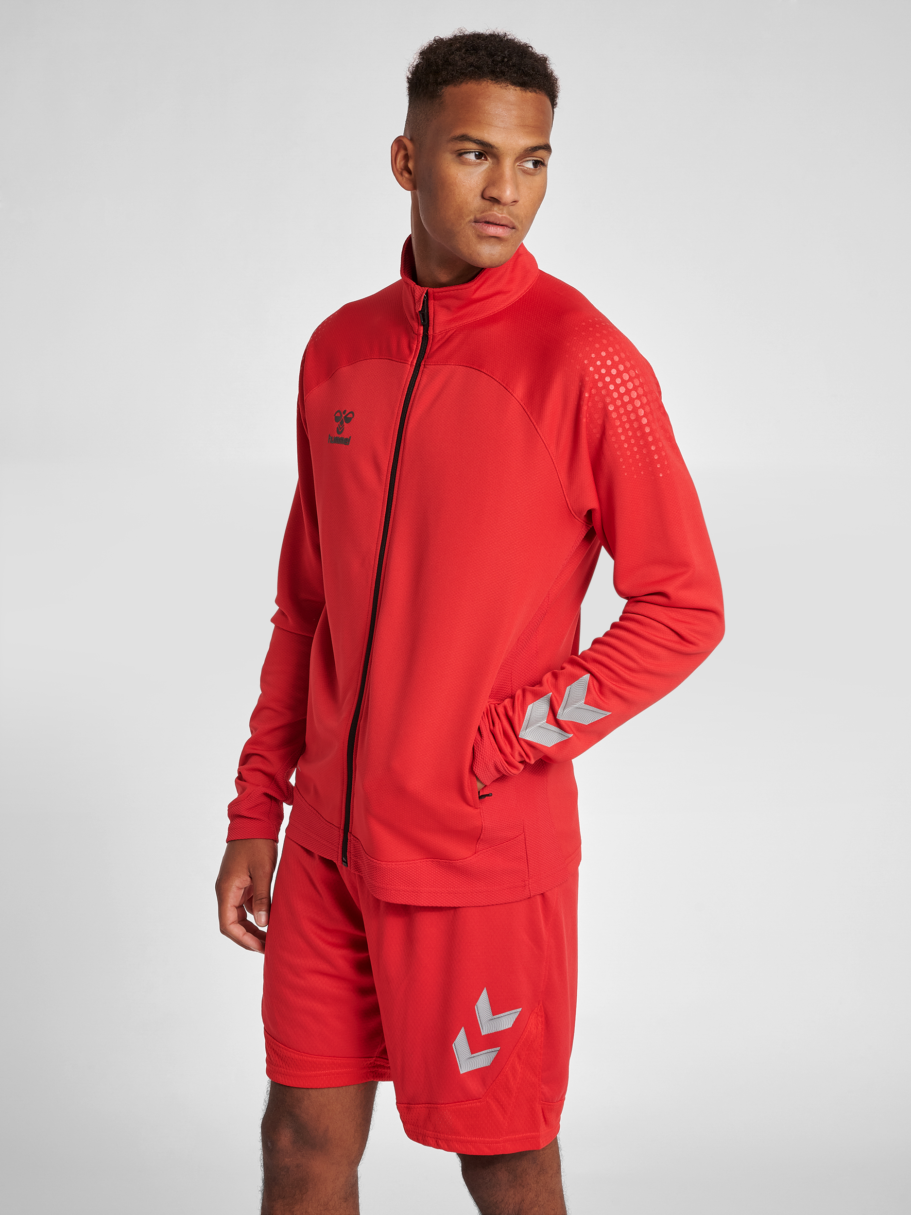 hummel LEAD POLY ZIP JACKET - TRUE RED | hummel.net