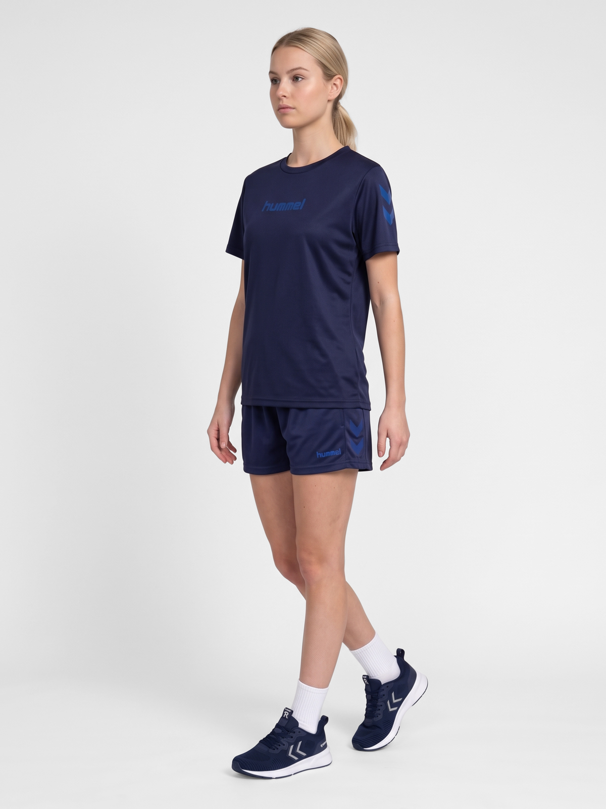 hmlMOVEMENT W T-SHIRT S/S