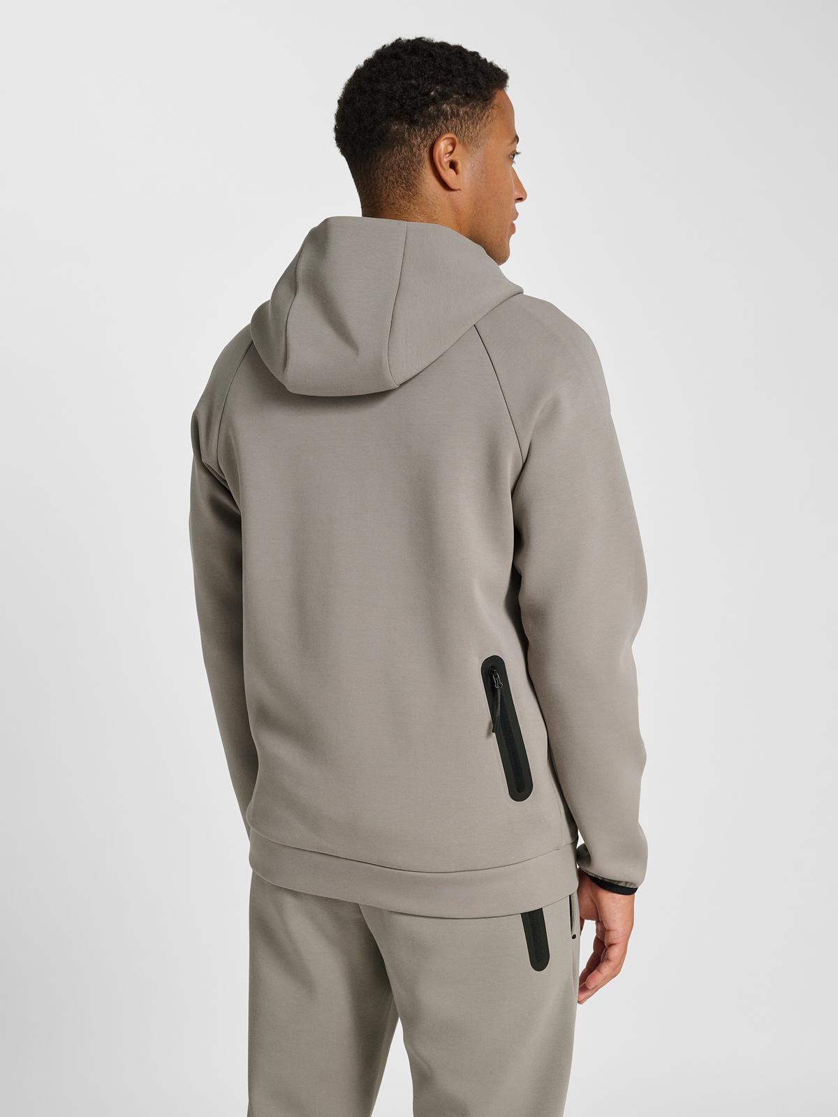hmlTECH FLEECE REGULAR ZIP HOODIE