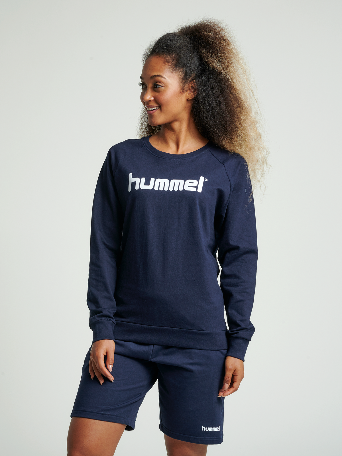 hmlGO COTTON LOGO SWEATSHIRT WOMAN