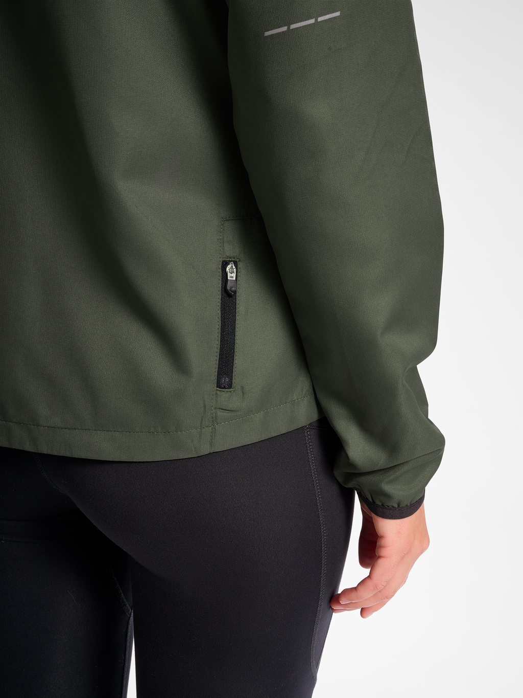 nwlBEAT JACKET WOMAN