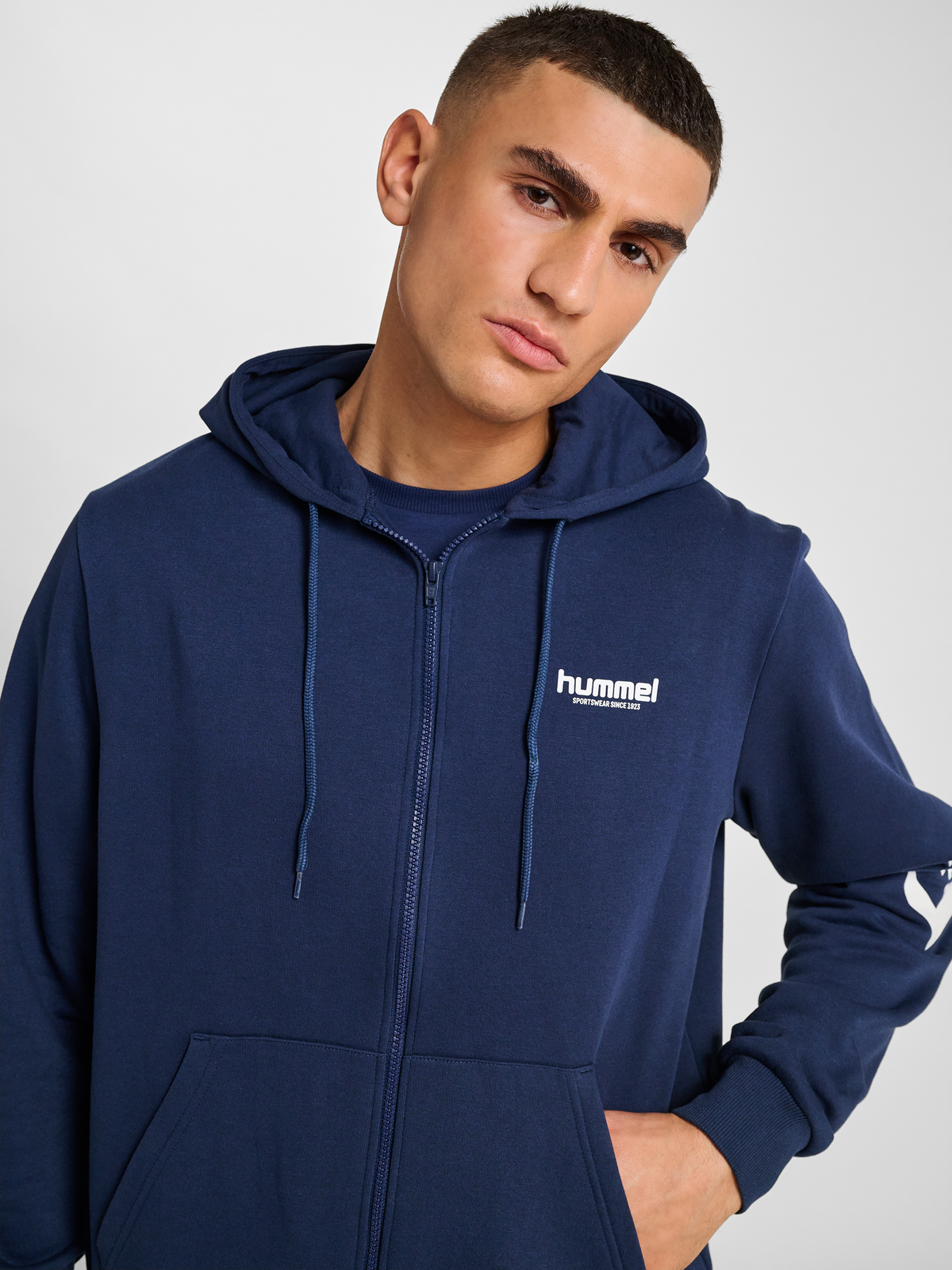 hmlLEGACY 2.0 ZIP HOODIE