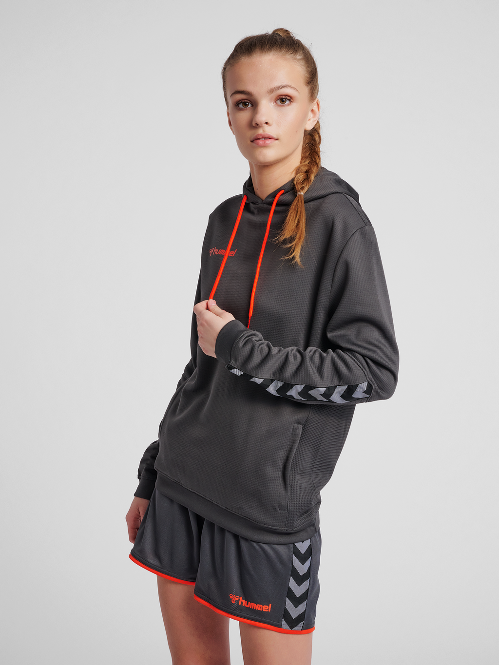 hmlAUTHENTIC POLY HOODIE WOMAN
