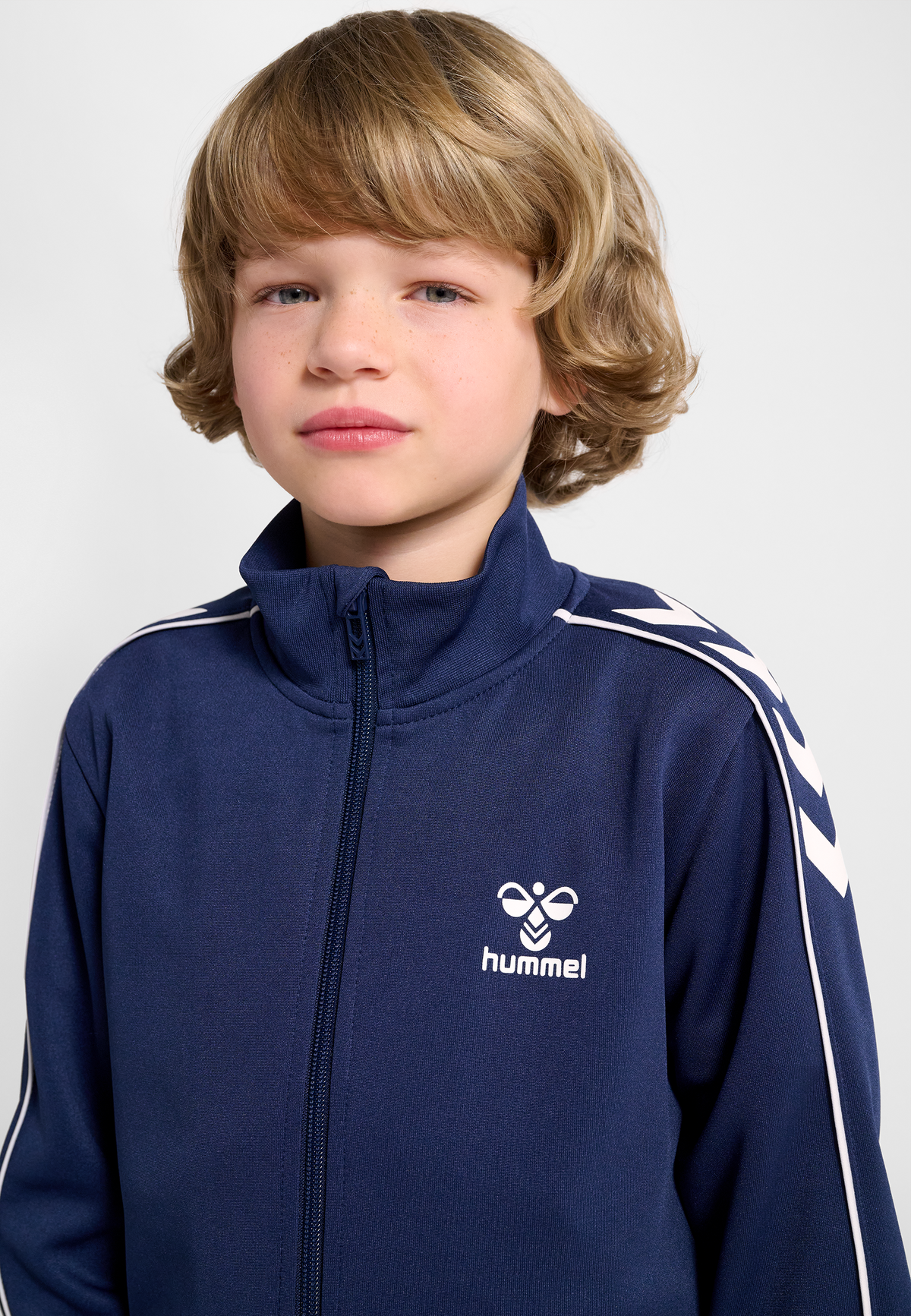 hmlTRACK TRACKSUIT