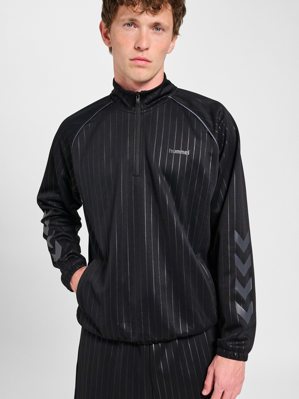 hmlSTRIPE HALFZIP