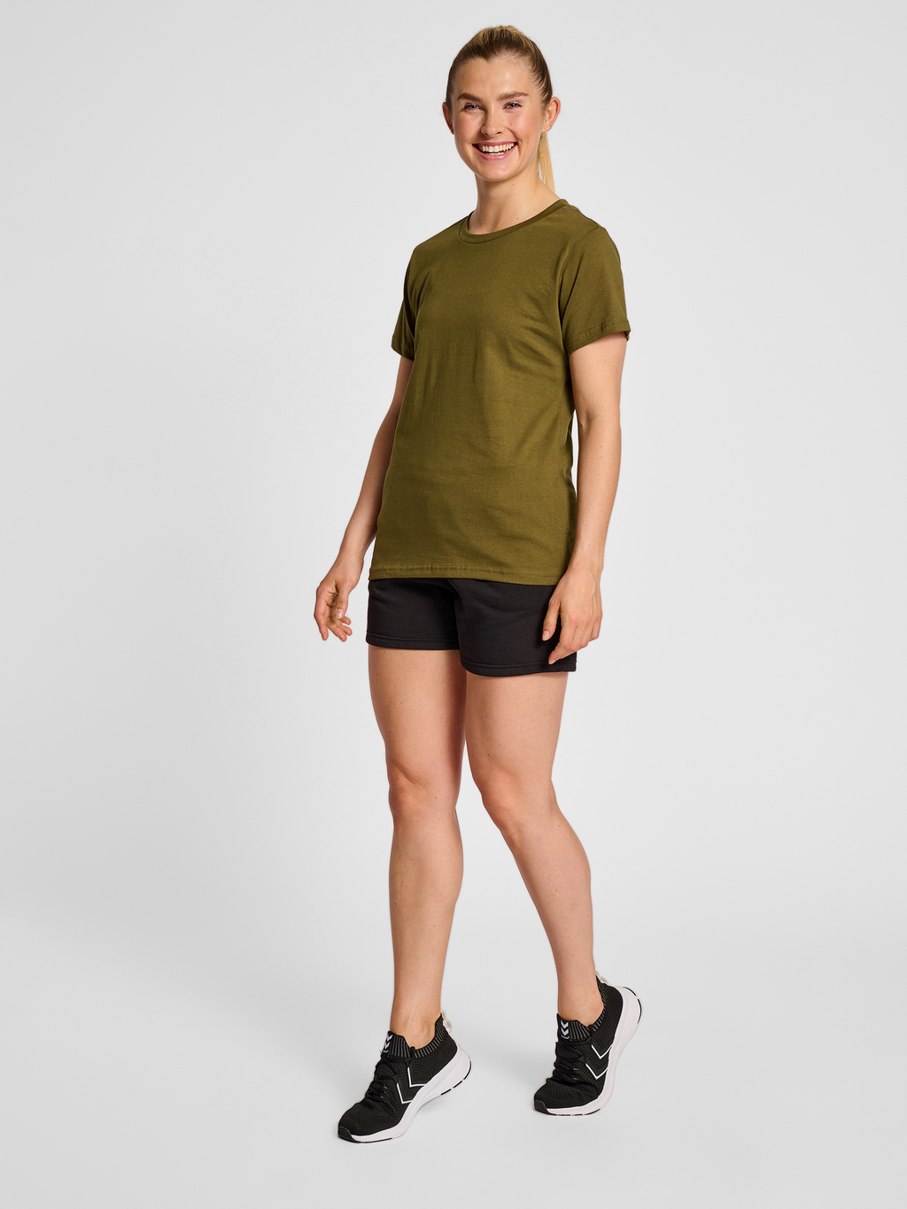 hmlRED HEAVY T-SHIRT S/S WOMAN