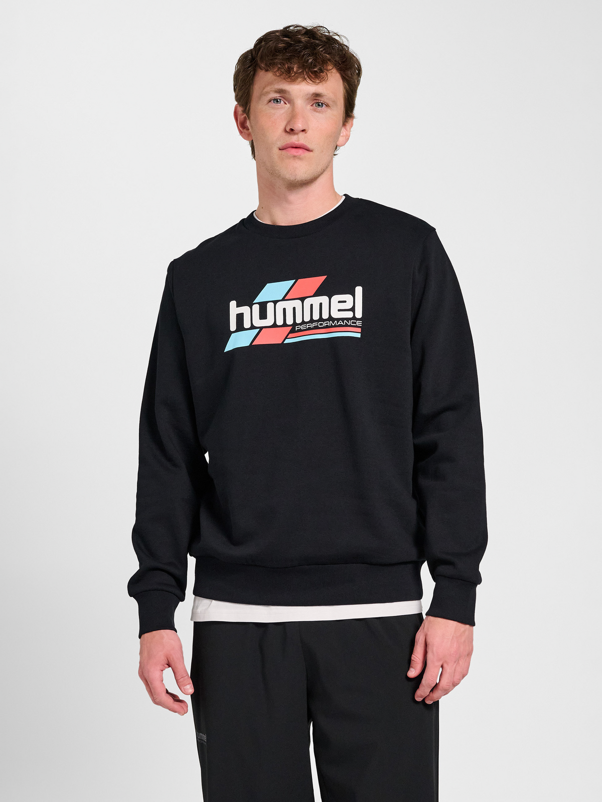 hmlGRAPHIC CREWNECK