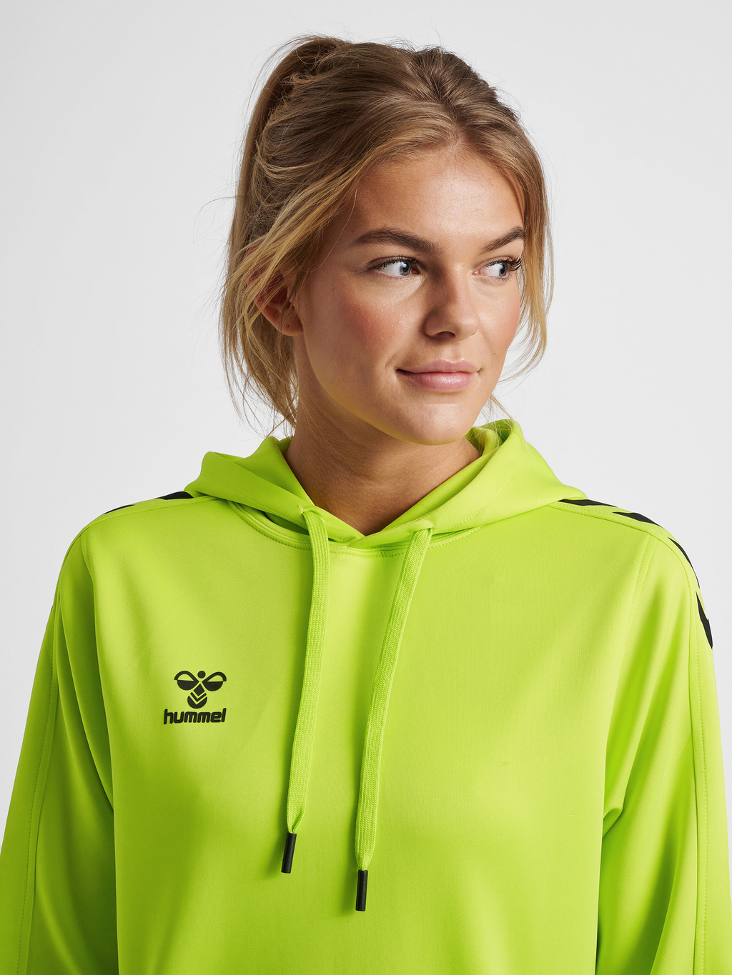 hmlCORE XK POLY SWEAT HOODIE WOMAN