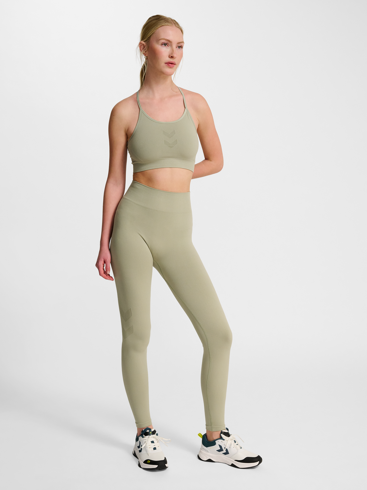 hmlHIIT SEAMLESS BRA