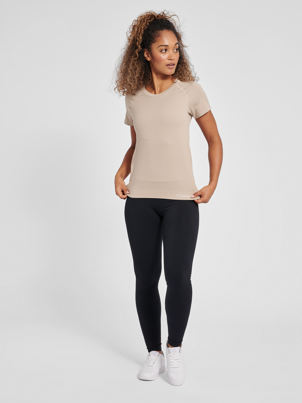 hmlMT FLOW SEAMLESS T-SHIRT