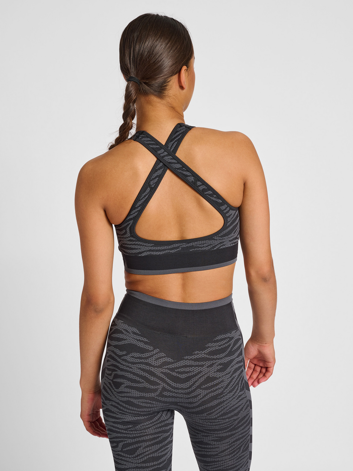 hmlMT SAGA SEAMLESS SPORTS TOP