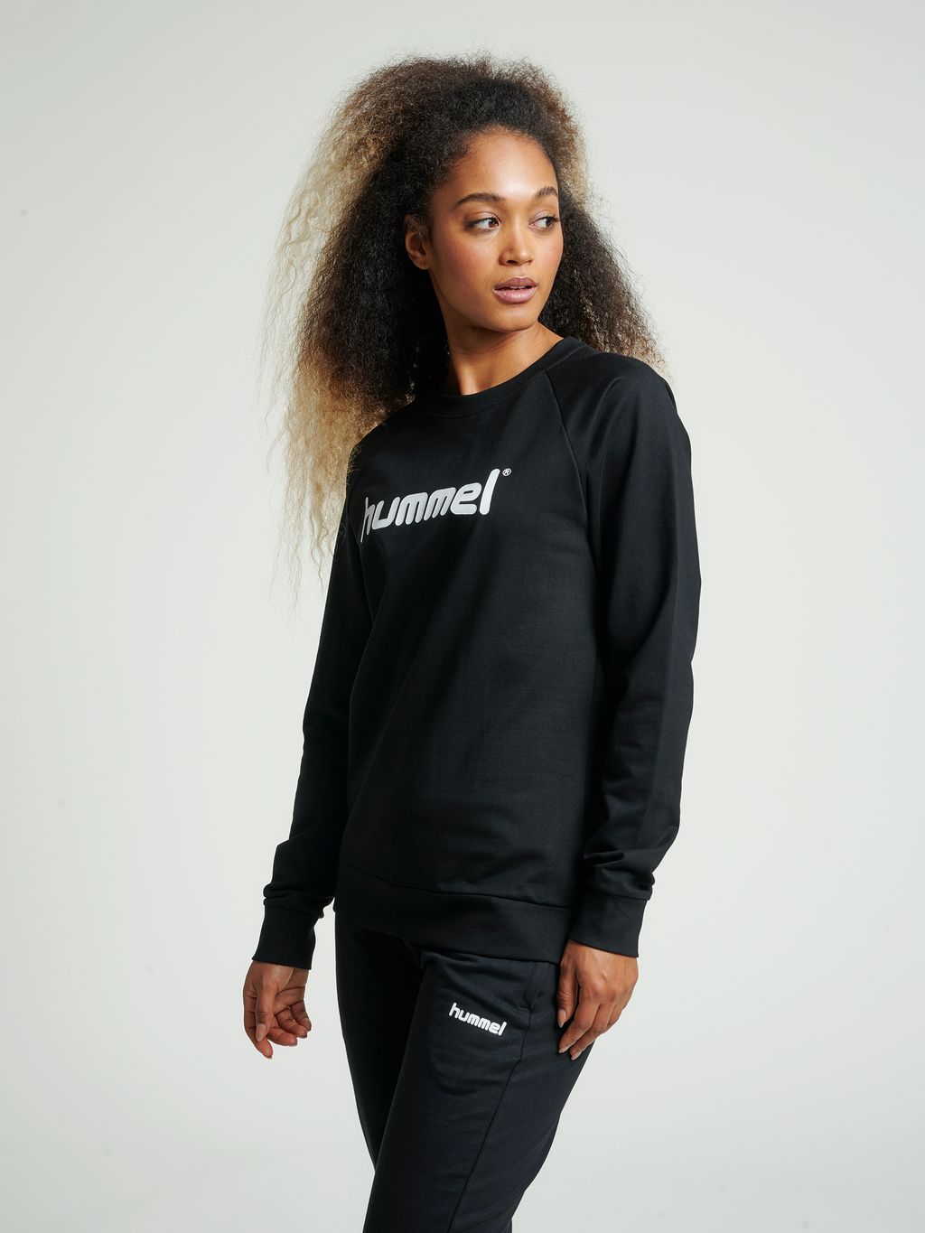 hmlGO COTTON LOGO SWEATSHIRT WOMAN