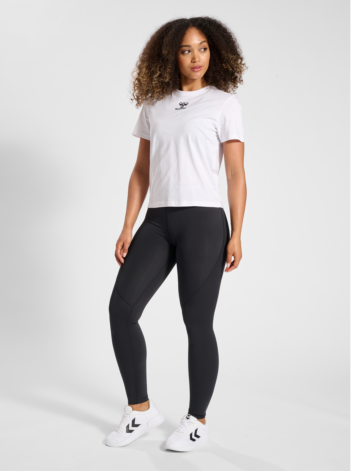 hmlICONS WOMAN T-SHIRT