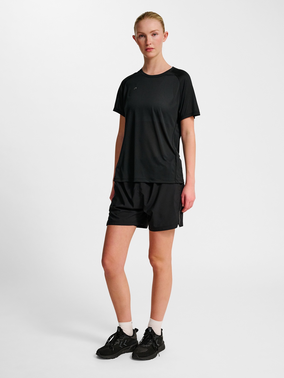 nwlBEAT W T-SHIRT