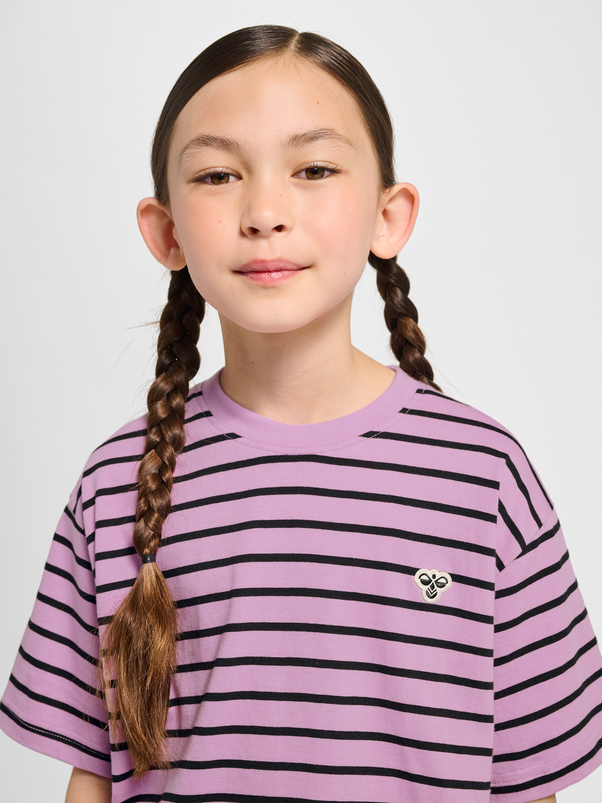 hmlJR LOOSE STRIPED T-SHIRT S/S BEE