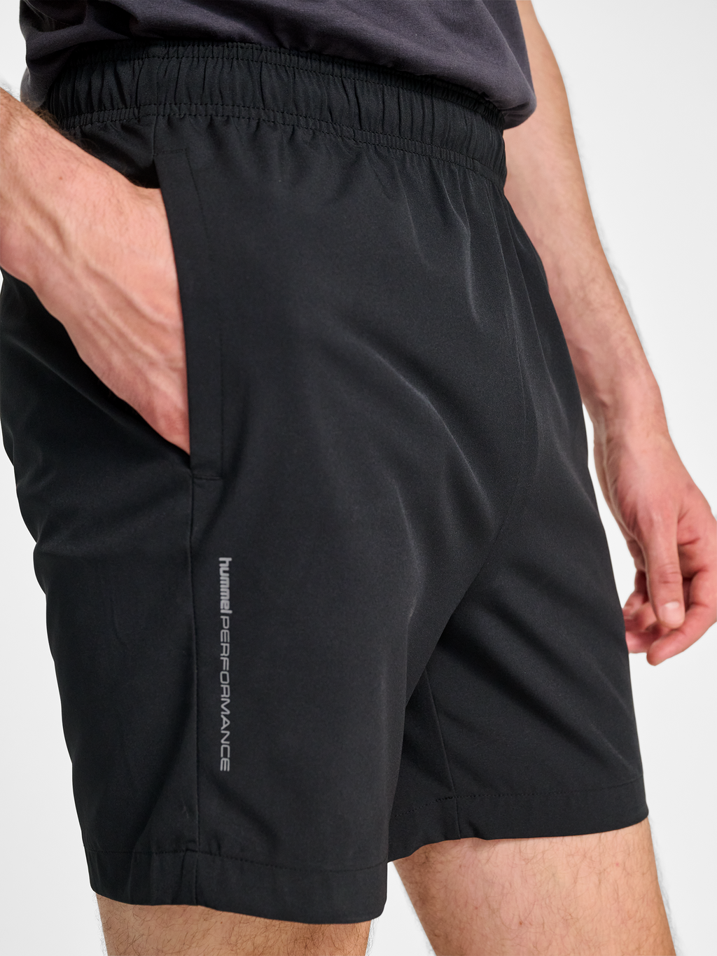 hmlPULSE MOTION SHORTS
