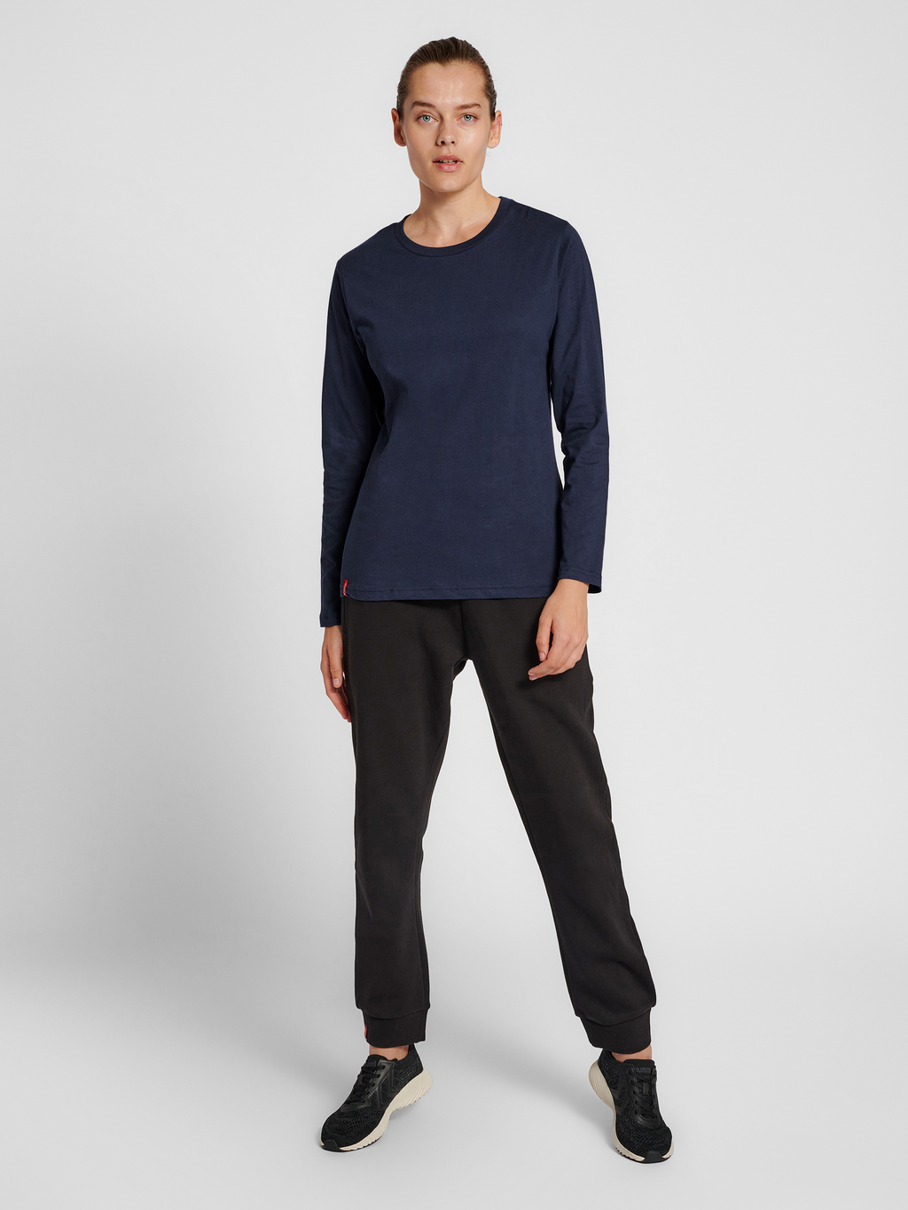 hmlRED BASIC T-SHIRT L/S WOMAN