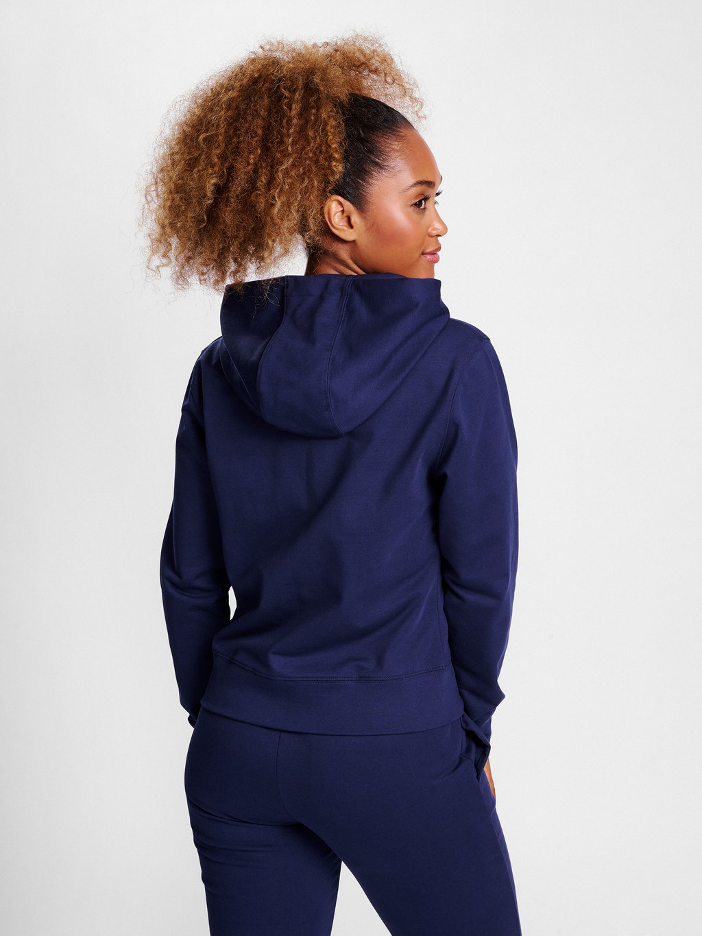 hmlGO 2.0 ZIP HOODIE WOMAN