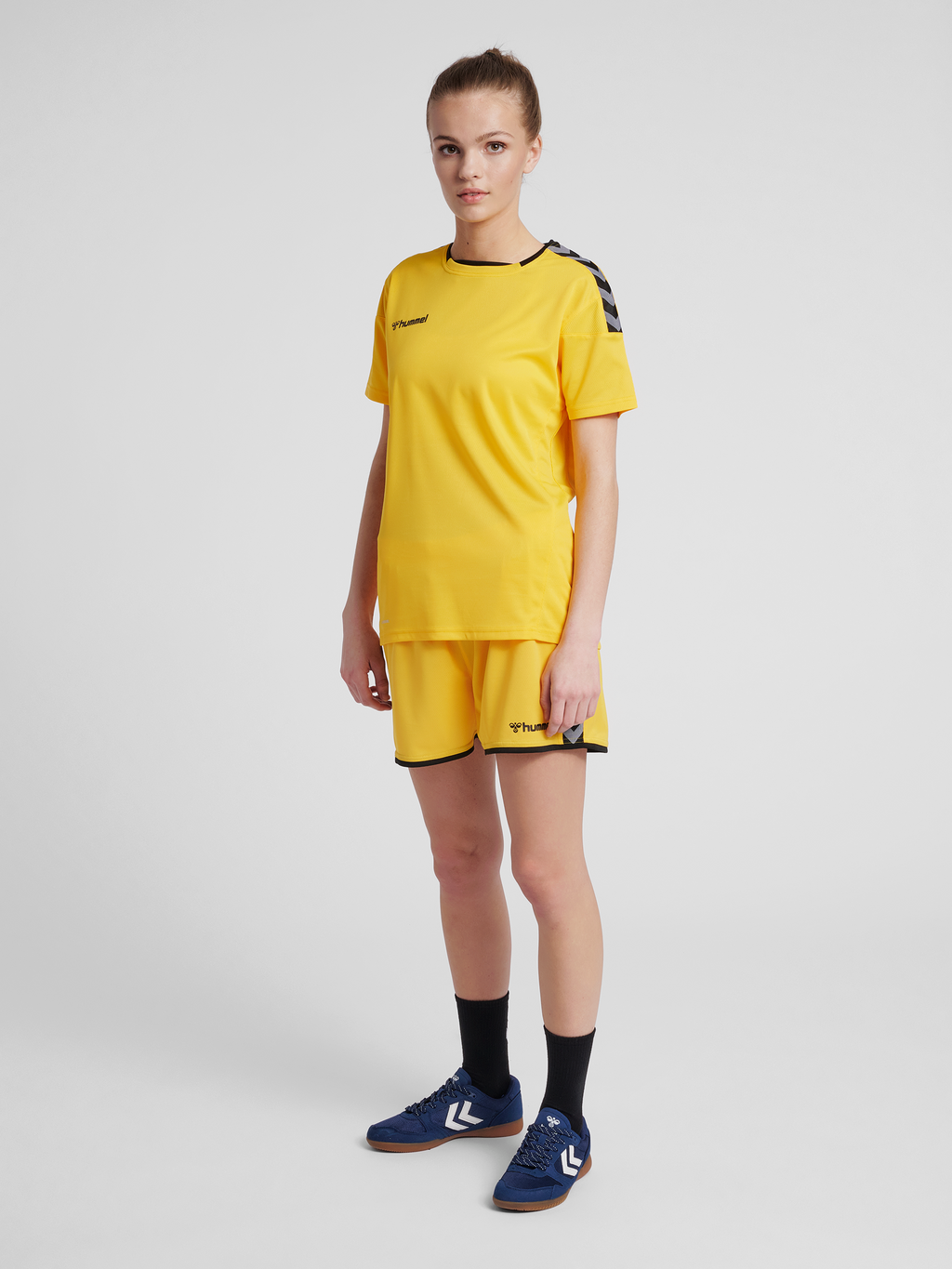 hmlAUTHENTIC POLY JERSEY WOMAN S/S
