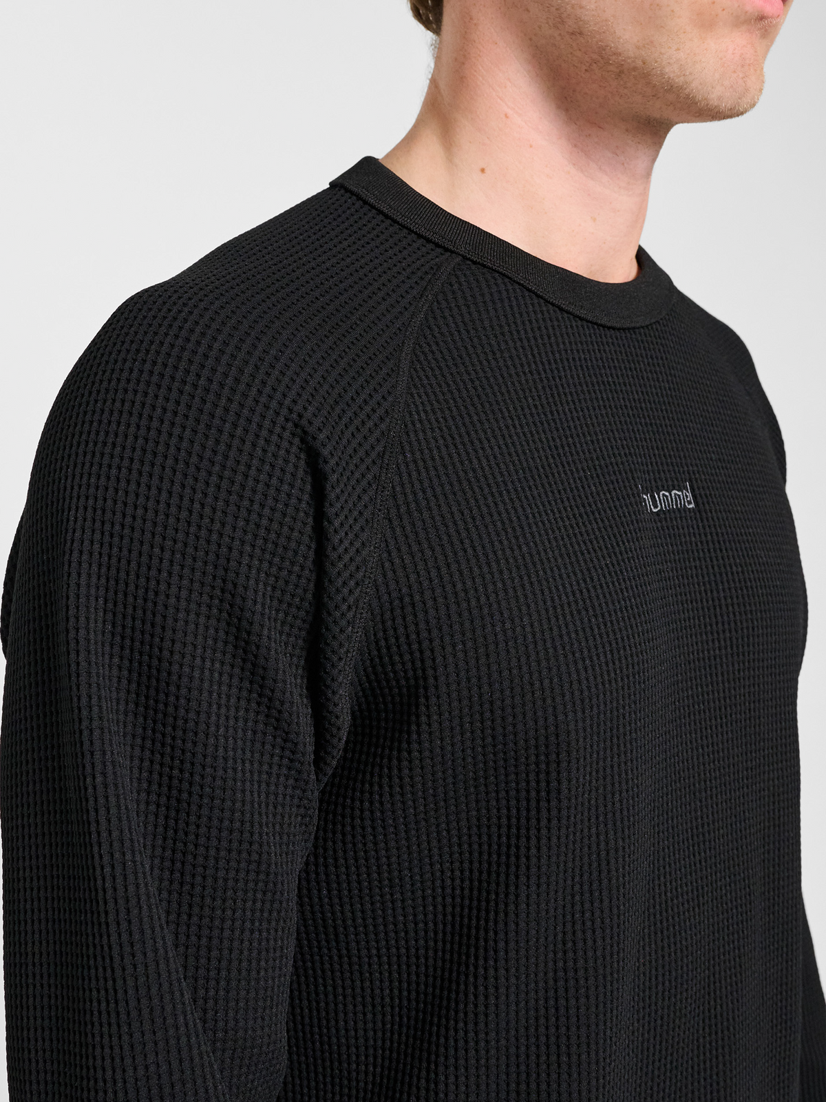 hmlMOMENTUM CREWNECK