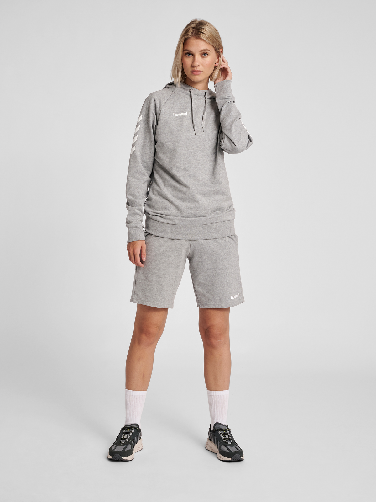 hmlGO COTTON HOODIE WOMAN