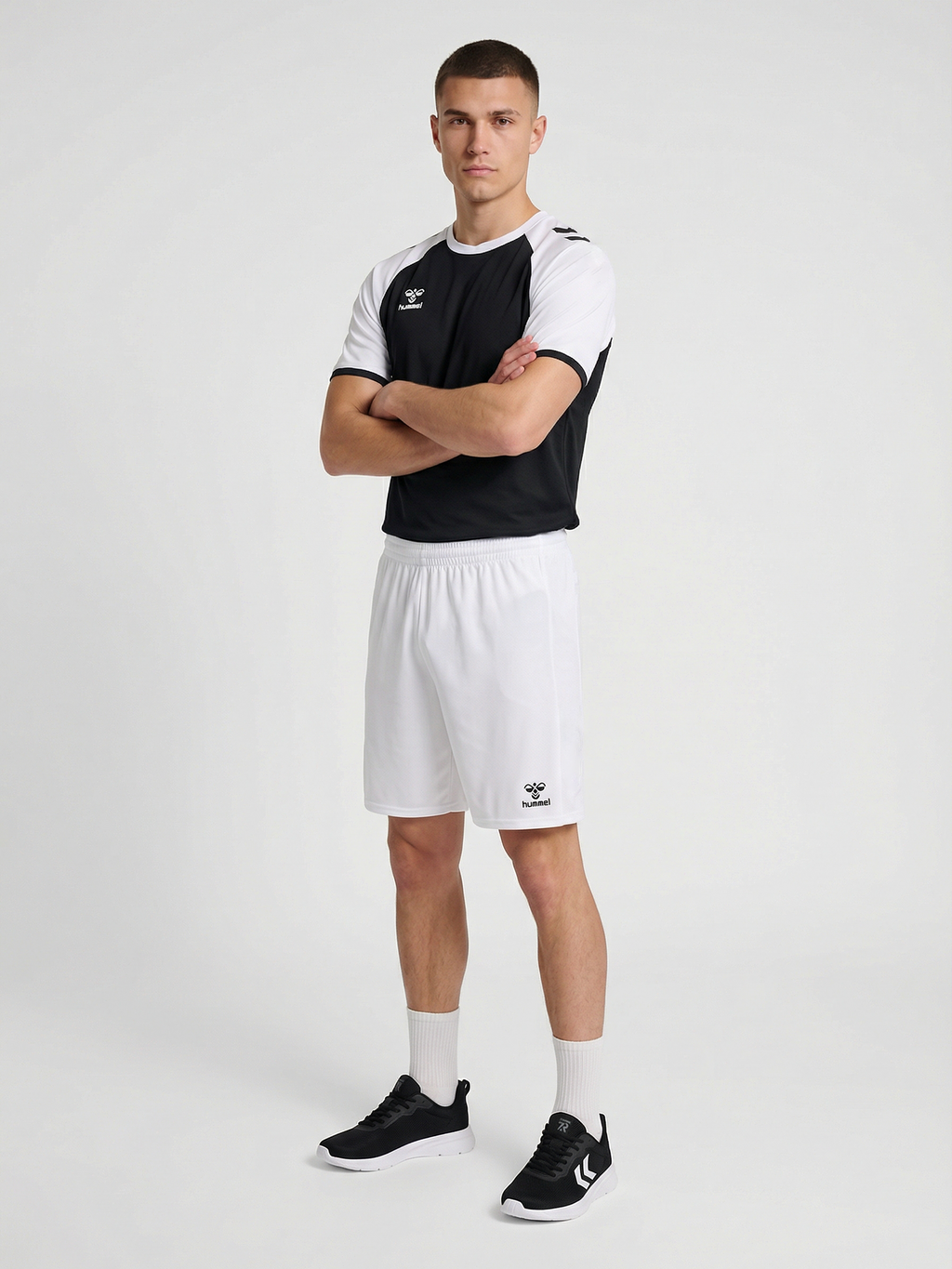 hmlESSENTIAL SHORTS