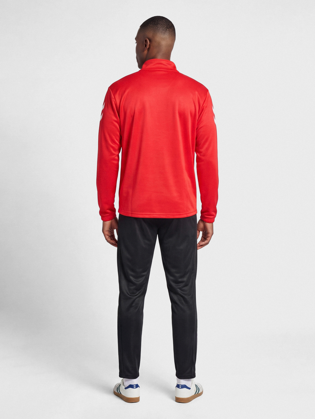 hmlLOGO SUIT