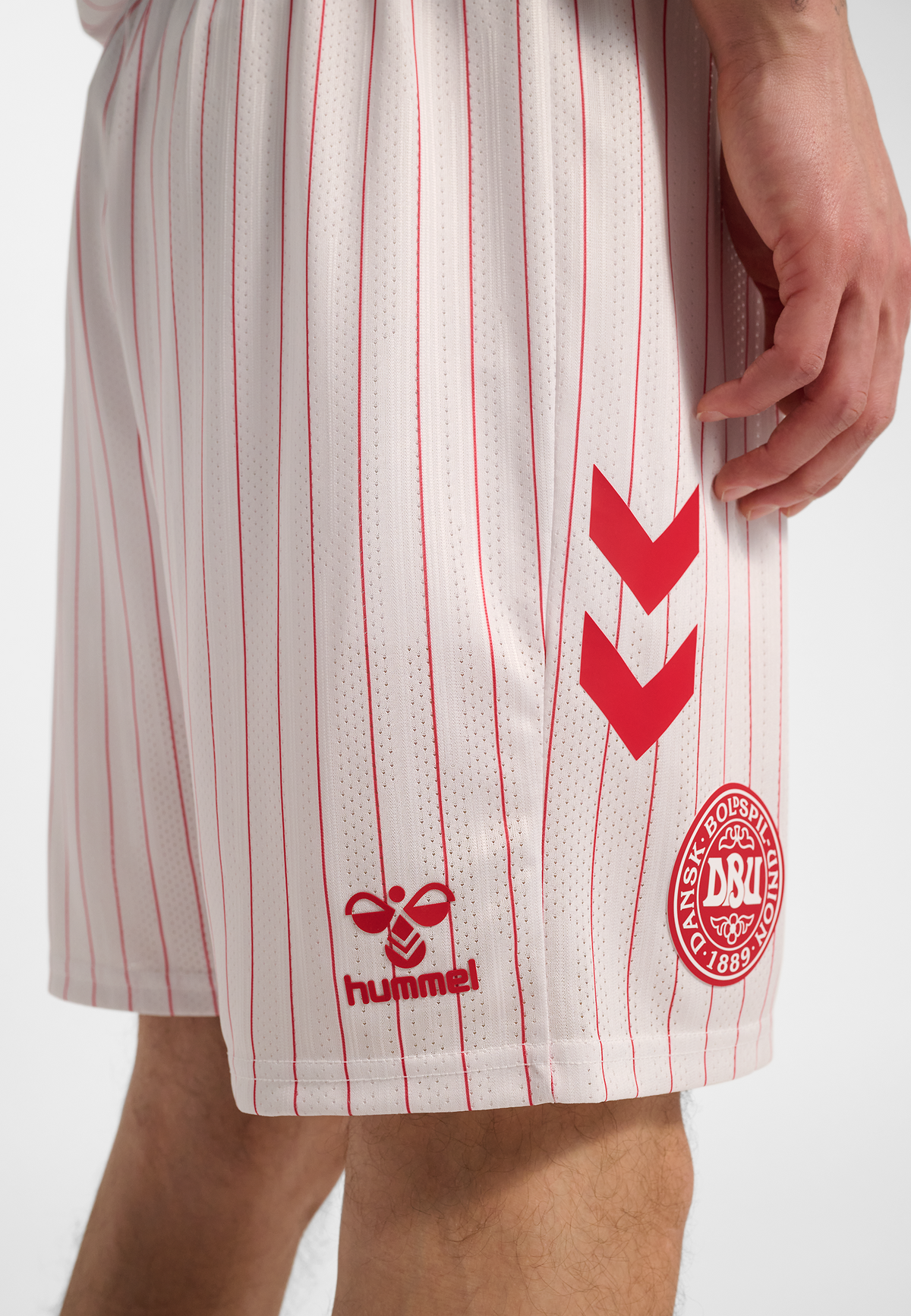 DBU 26 AWAY SHORTS PRO