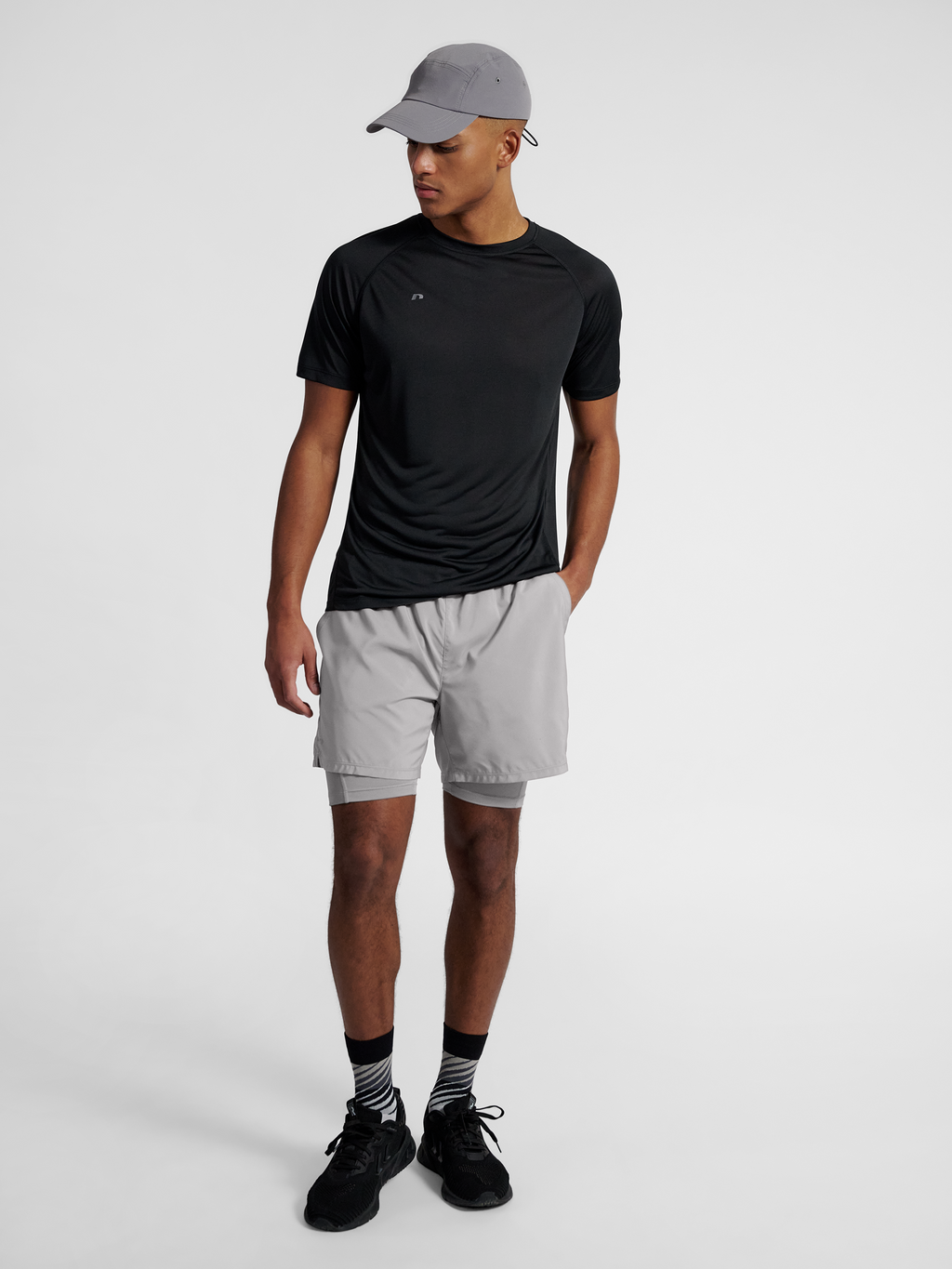 nwlFAST 2IN1 SHORTS