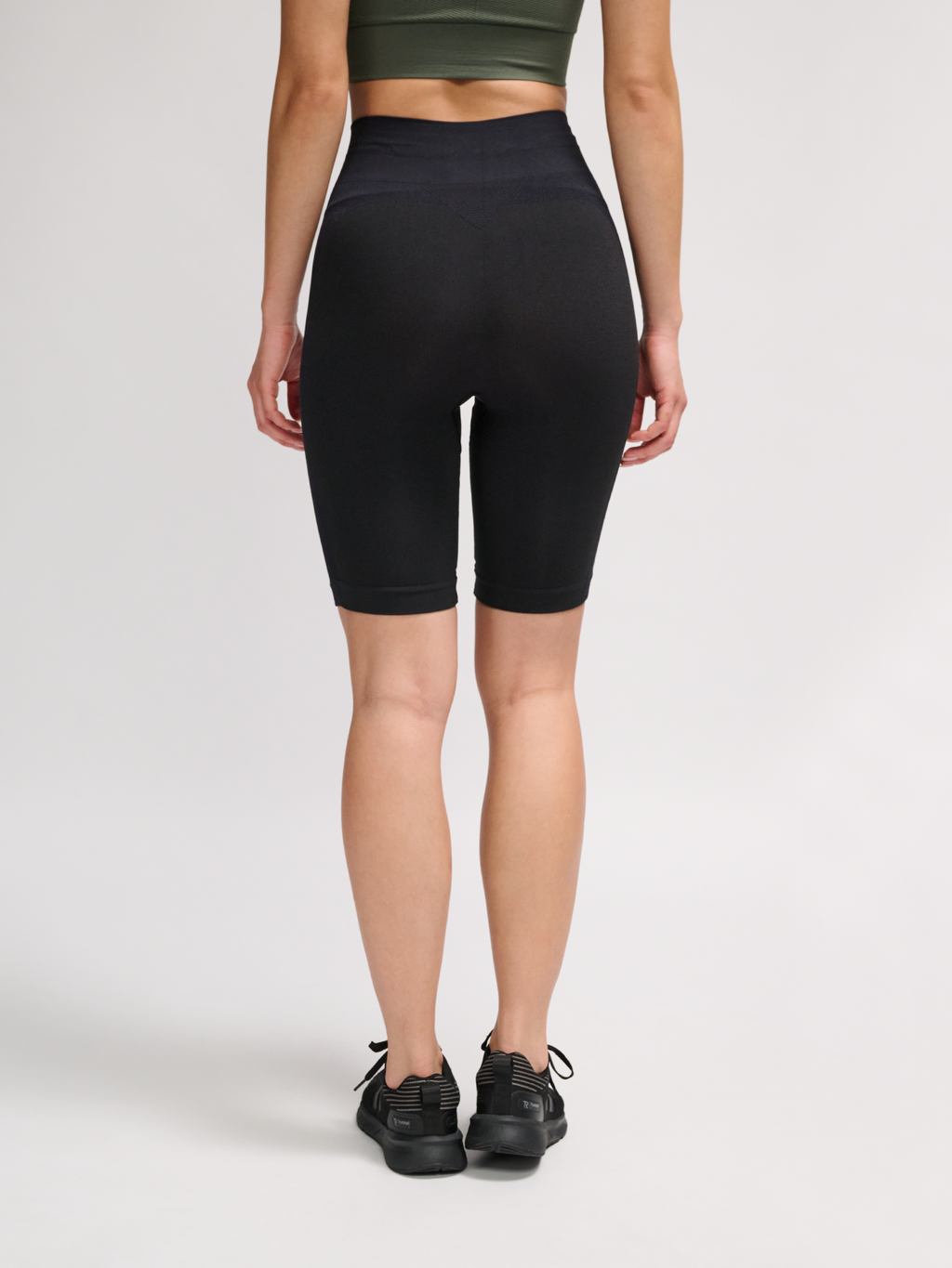 hmlCLEA SEAMLESS CYCLING SHORTS