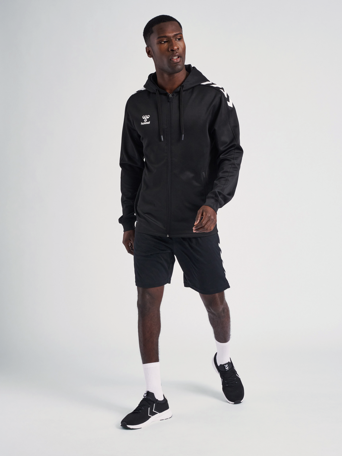 hmlCORE XK POLY ZIP HOOD SWEAT