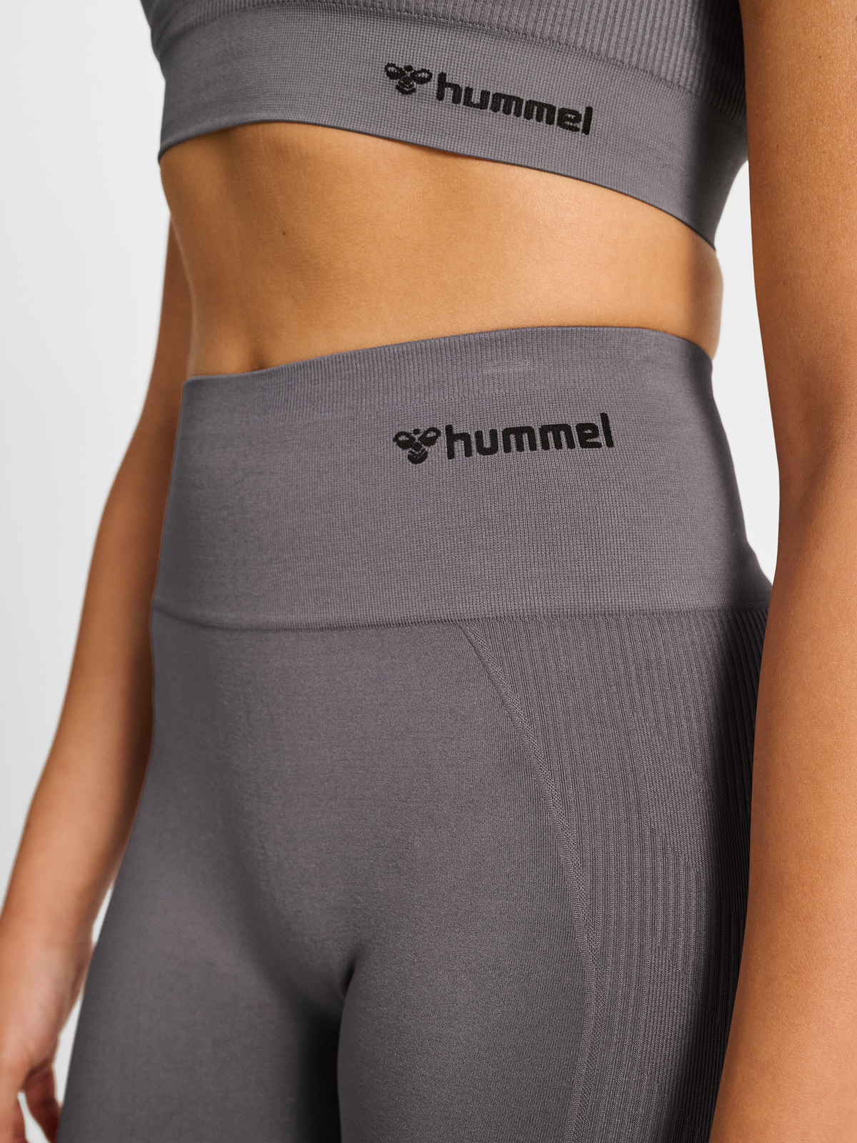 hmlTIF SEAMLESS CYLING SHORTS