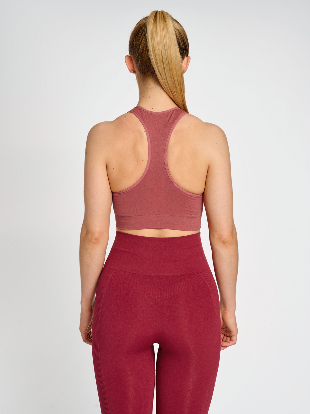 hmlTIF SEAMLESS SPORTS TOP
