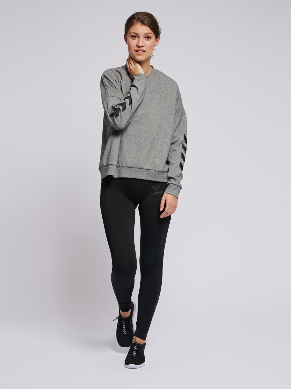 hmlESSI SWEATSHIRT