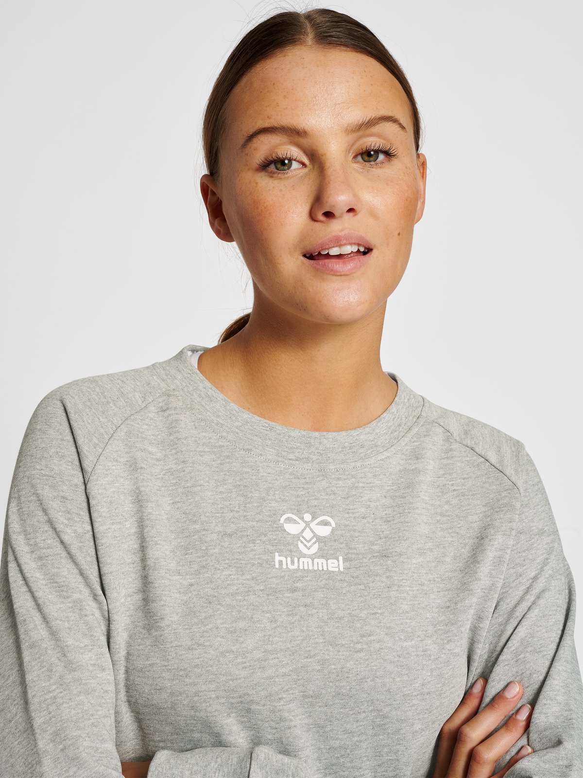 hmlICONS WOMAN SWEATSHIRT