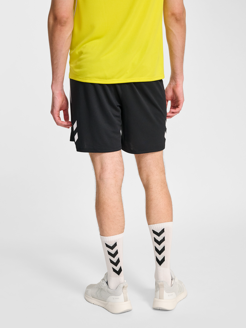 hmlLEAD 2.0 SHORTS