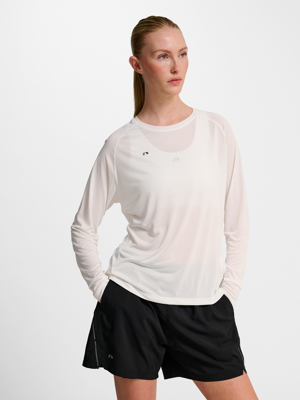 nwlBEAT W T-SHIRT L/S