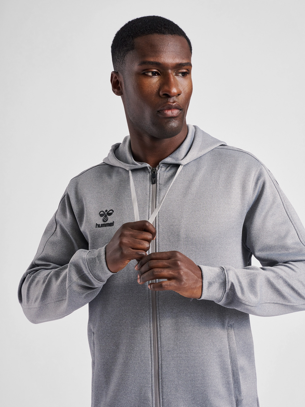 hmlCORE XK POLY ZIP HOOD SWEAT