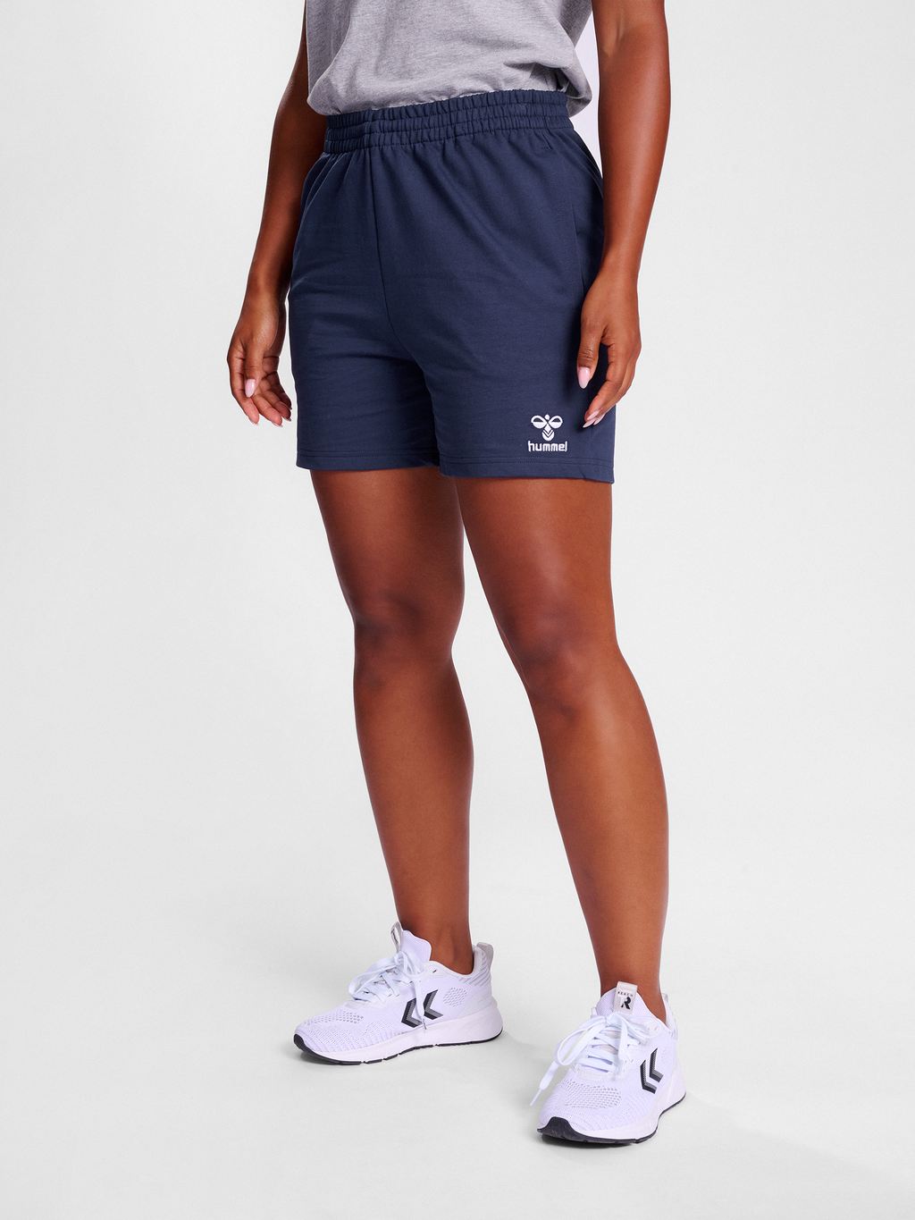 hmlGO 2.0 SWEATSHORTS WOMAN