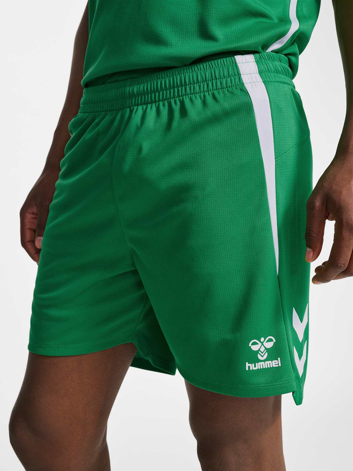 hmlLEAD 2.0 SHORTS