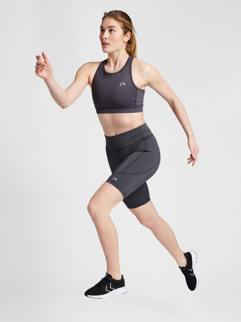 WOMEN SPORTS TOP