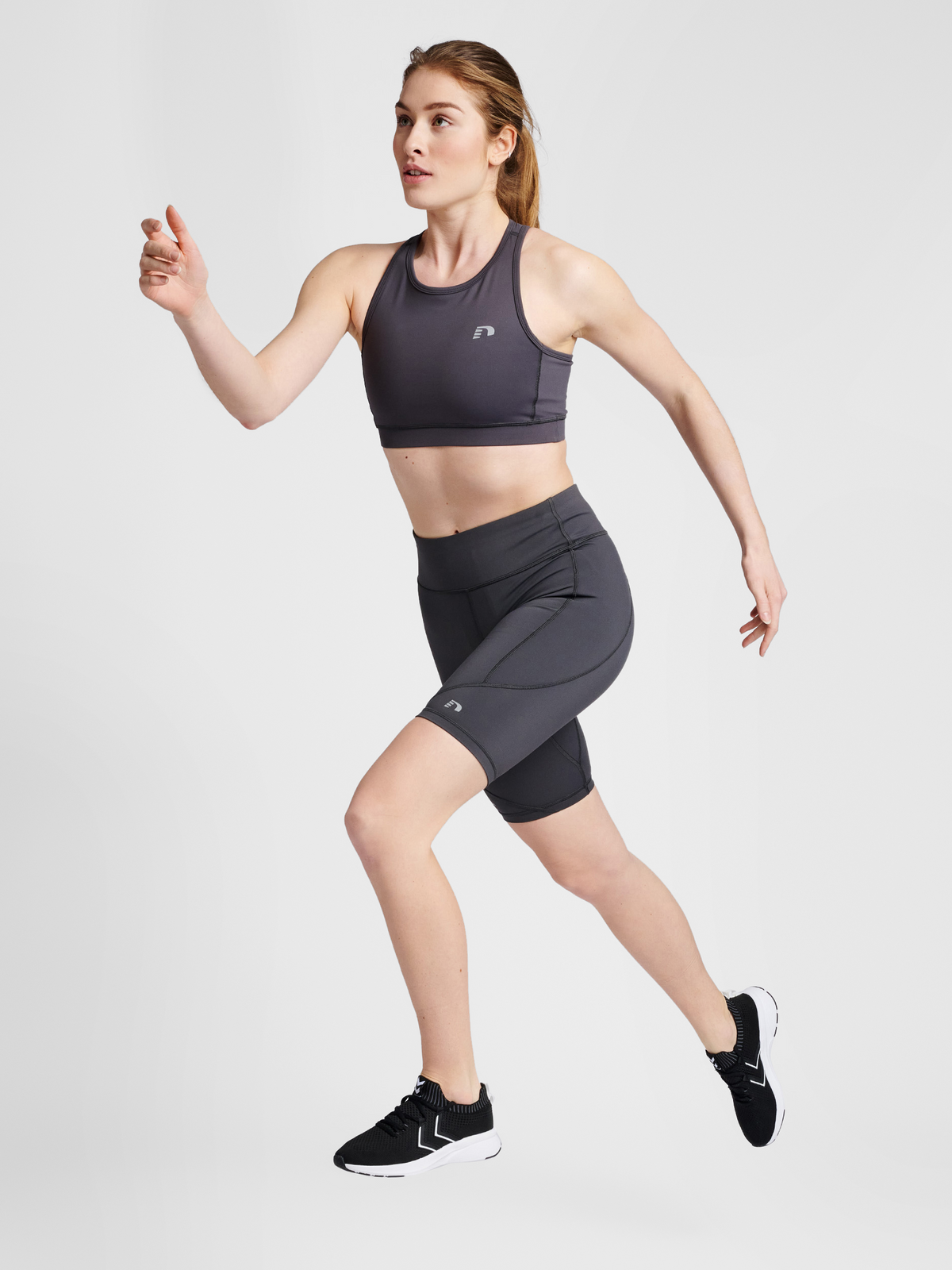 WOMEN SPORTS TOP