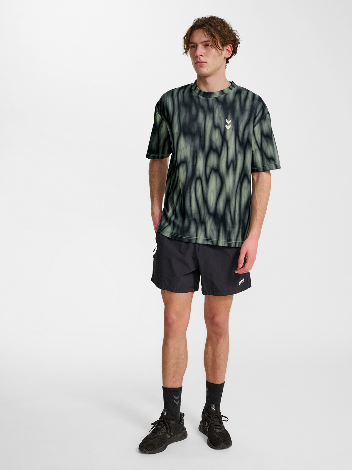 hmlHIIT AOP LOOSE T-SHIRT S/S