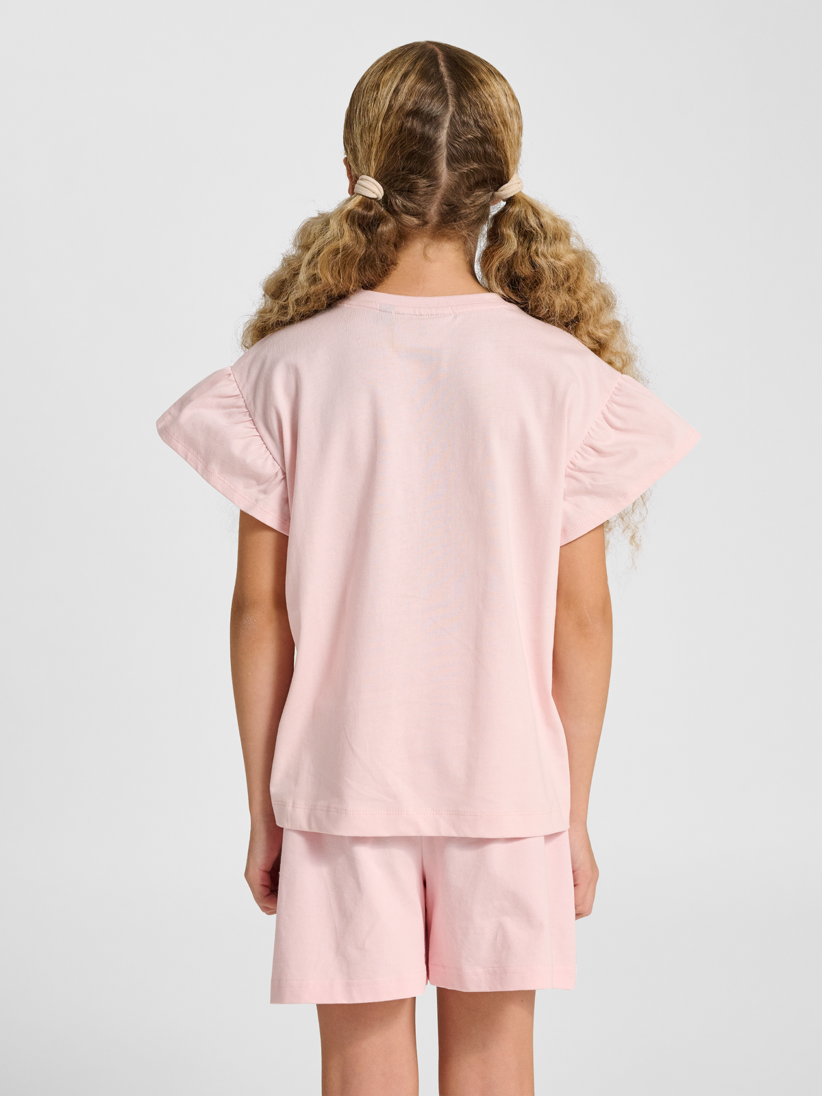 hmlJR RUFFLE T-SHIRT SS BIG BEE