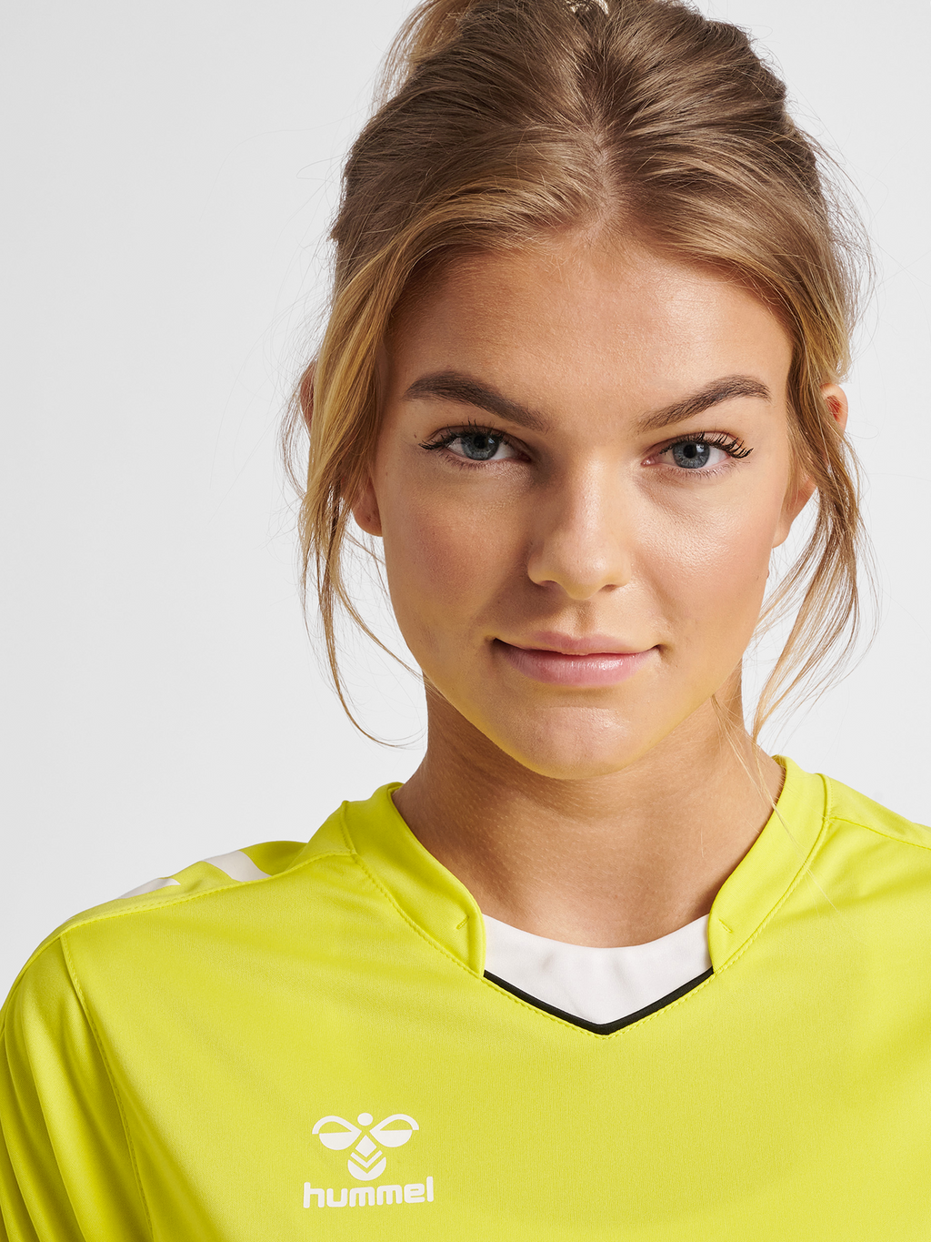 hmlCORE XK POLY JERSEY S/S WOMAN