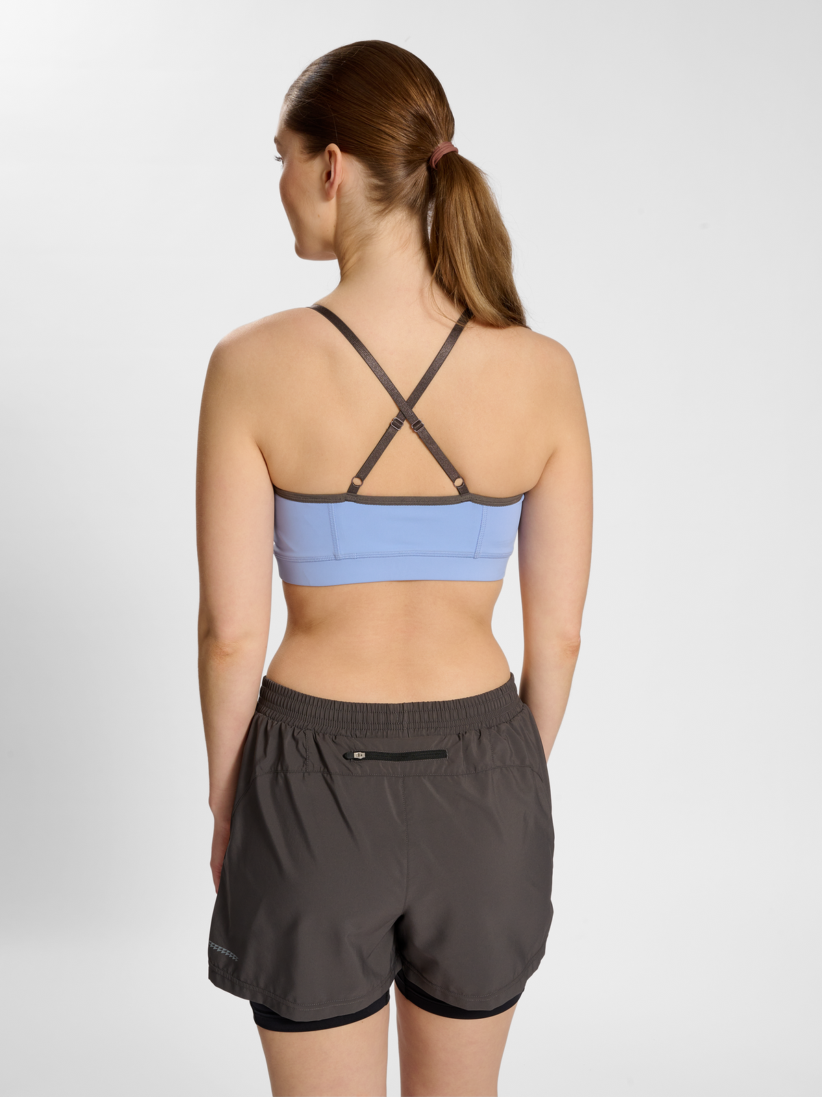 nwlAUGUSTA BRA WOMAN
