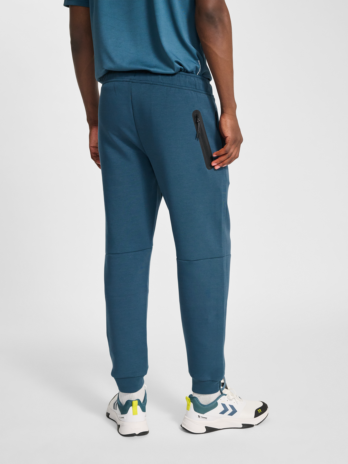 hmlTECH FLEECE REGULAR PANTS